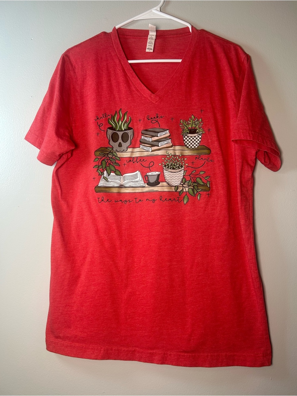 Bella + Canvas Short Sleeve Red Graphic T-Shirt Fall Sz L Witchy Hippie Books